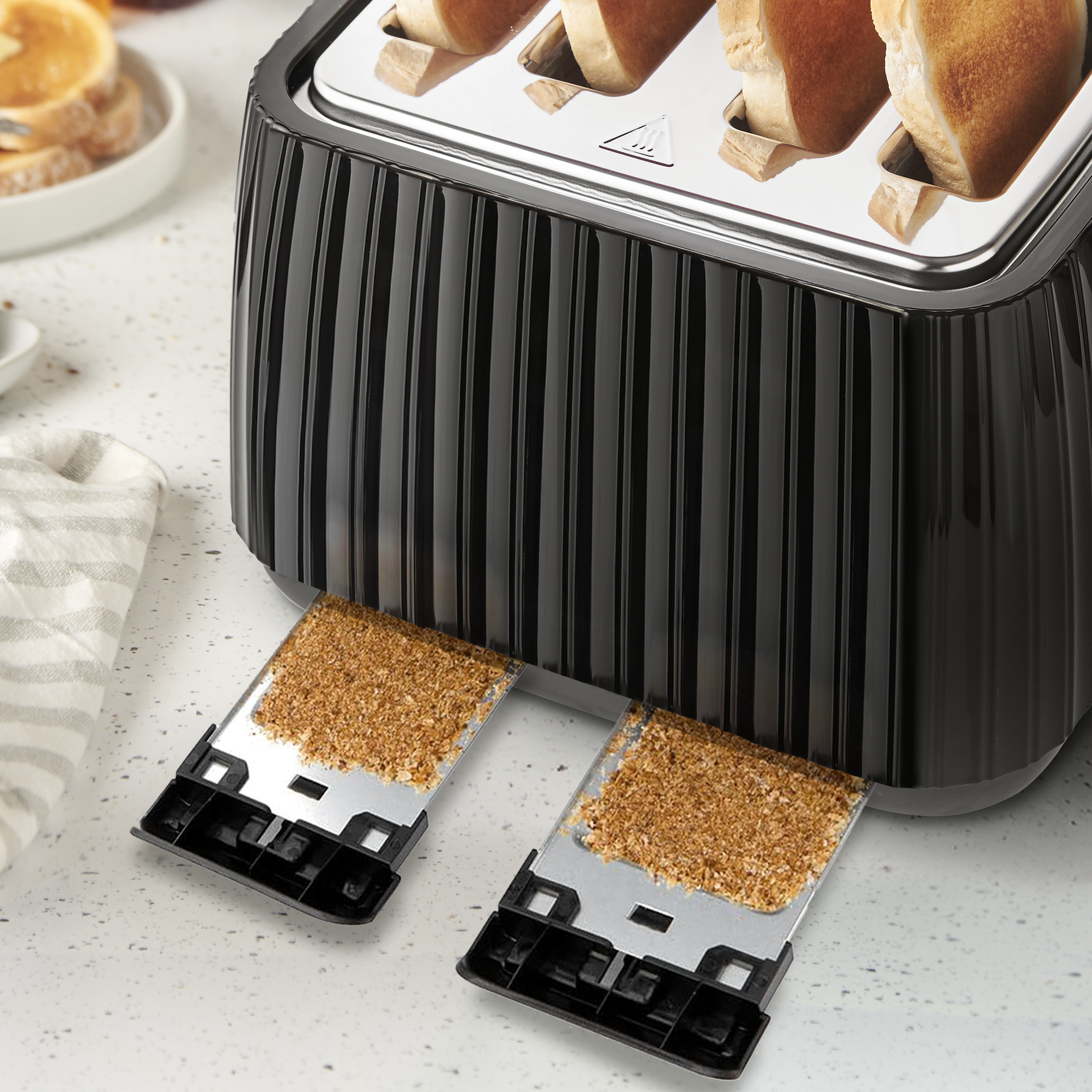 Flow Kettle & 4 Slice Toaster Set - Black