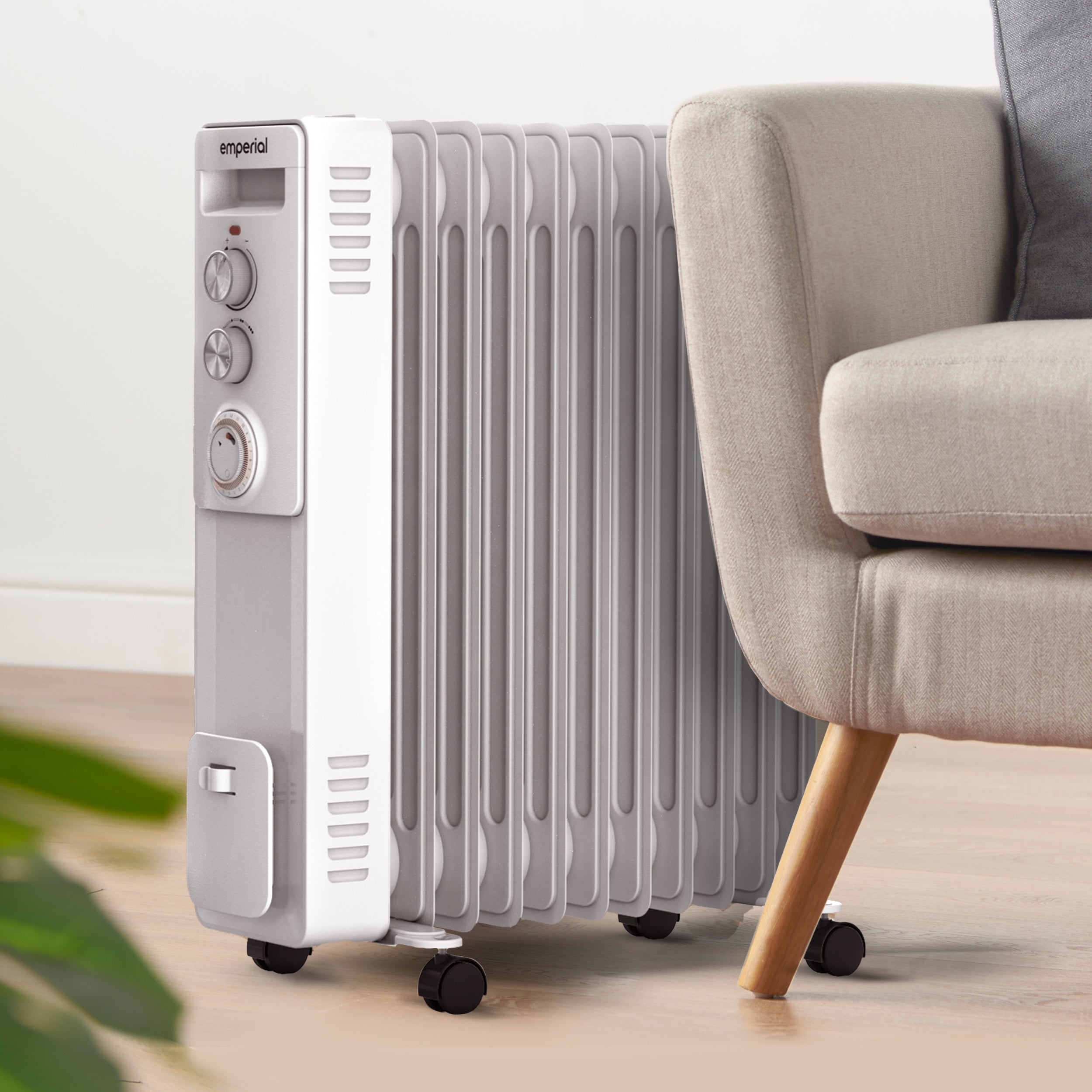 Oil Filled Radiator Heater with 11 Fins 2500W - White