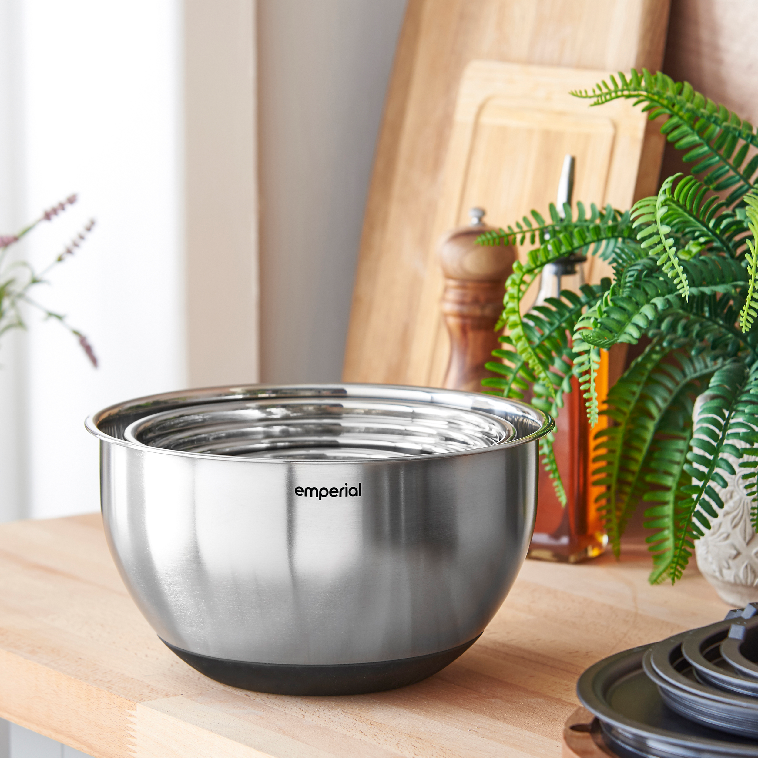 Set of 5 Mixing Bowls