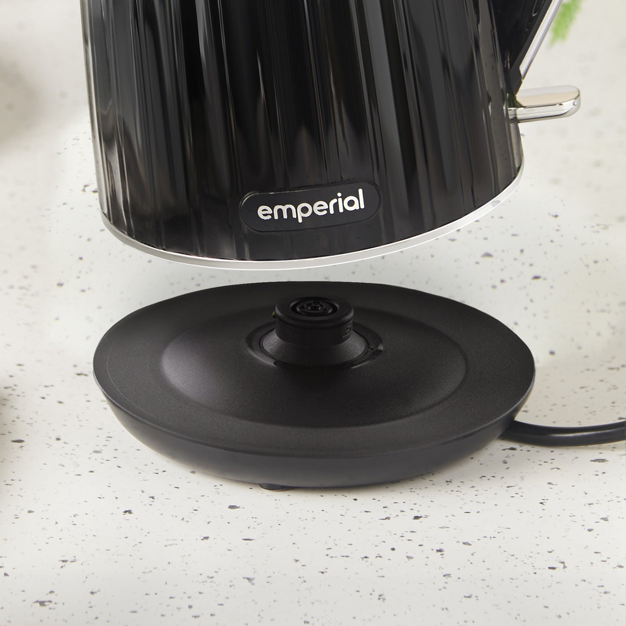 Flow 1.7L Kettle - Black