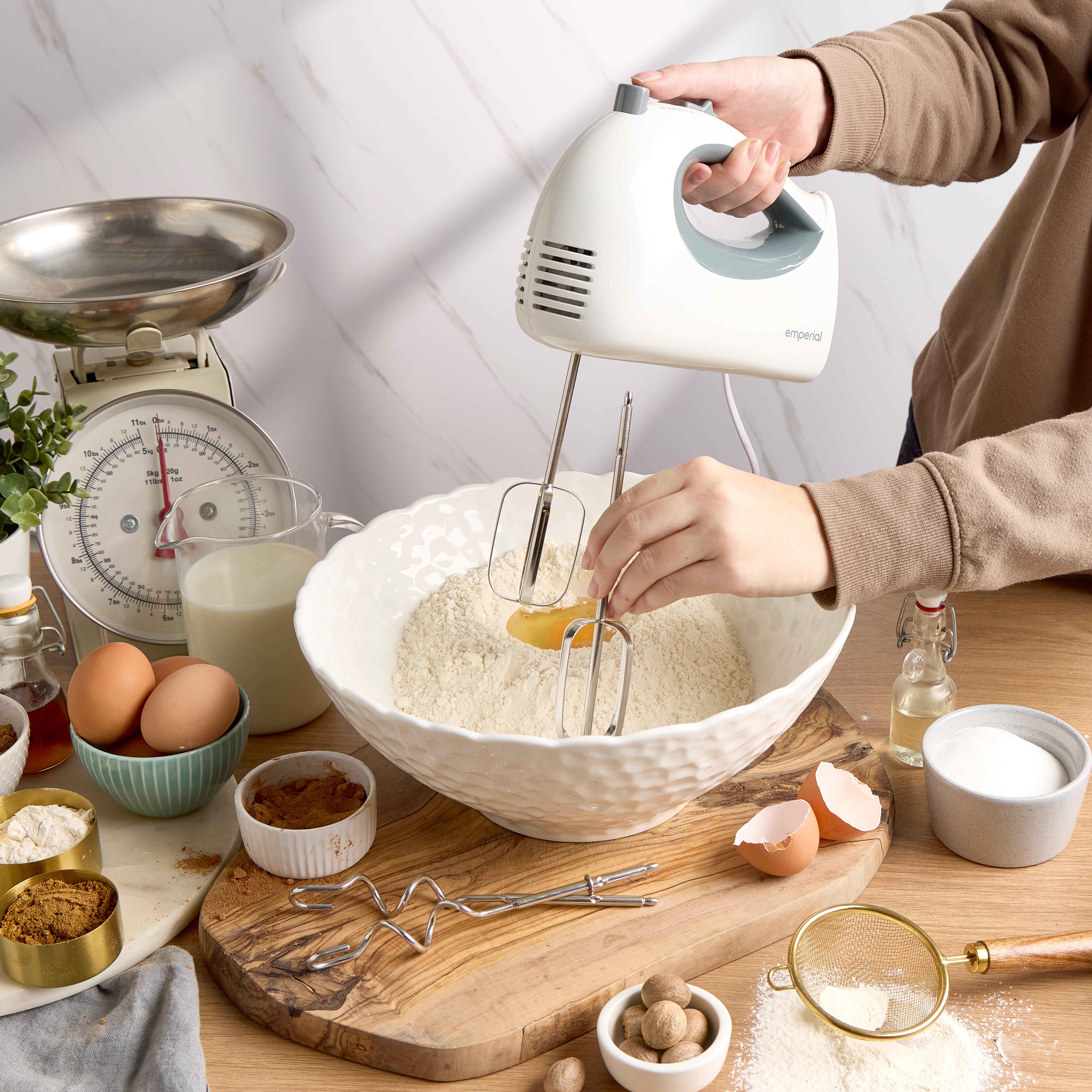 Hand Mixer - White