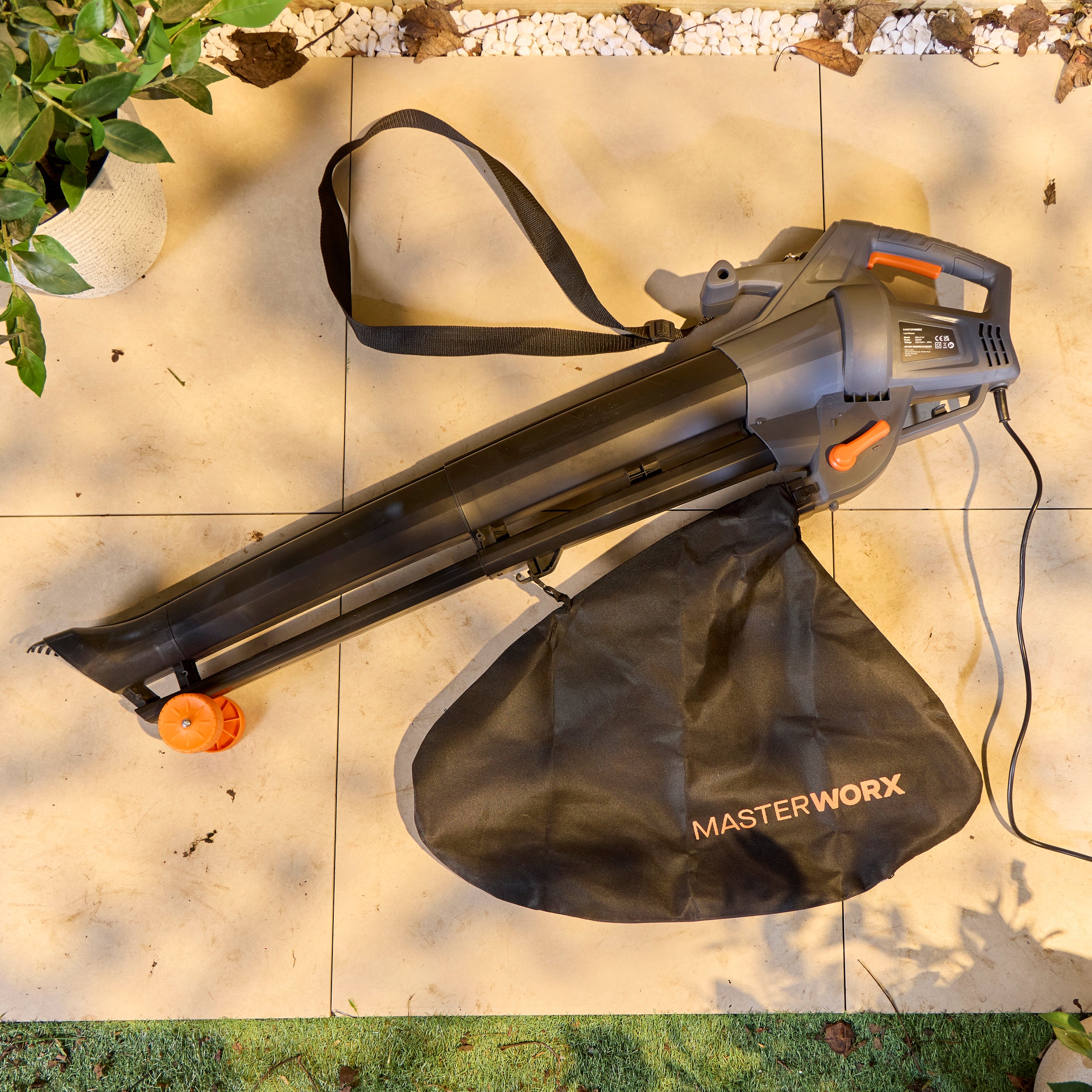 3-in-1 Leaf Blower Vacuum & Mulcher