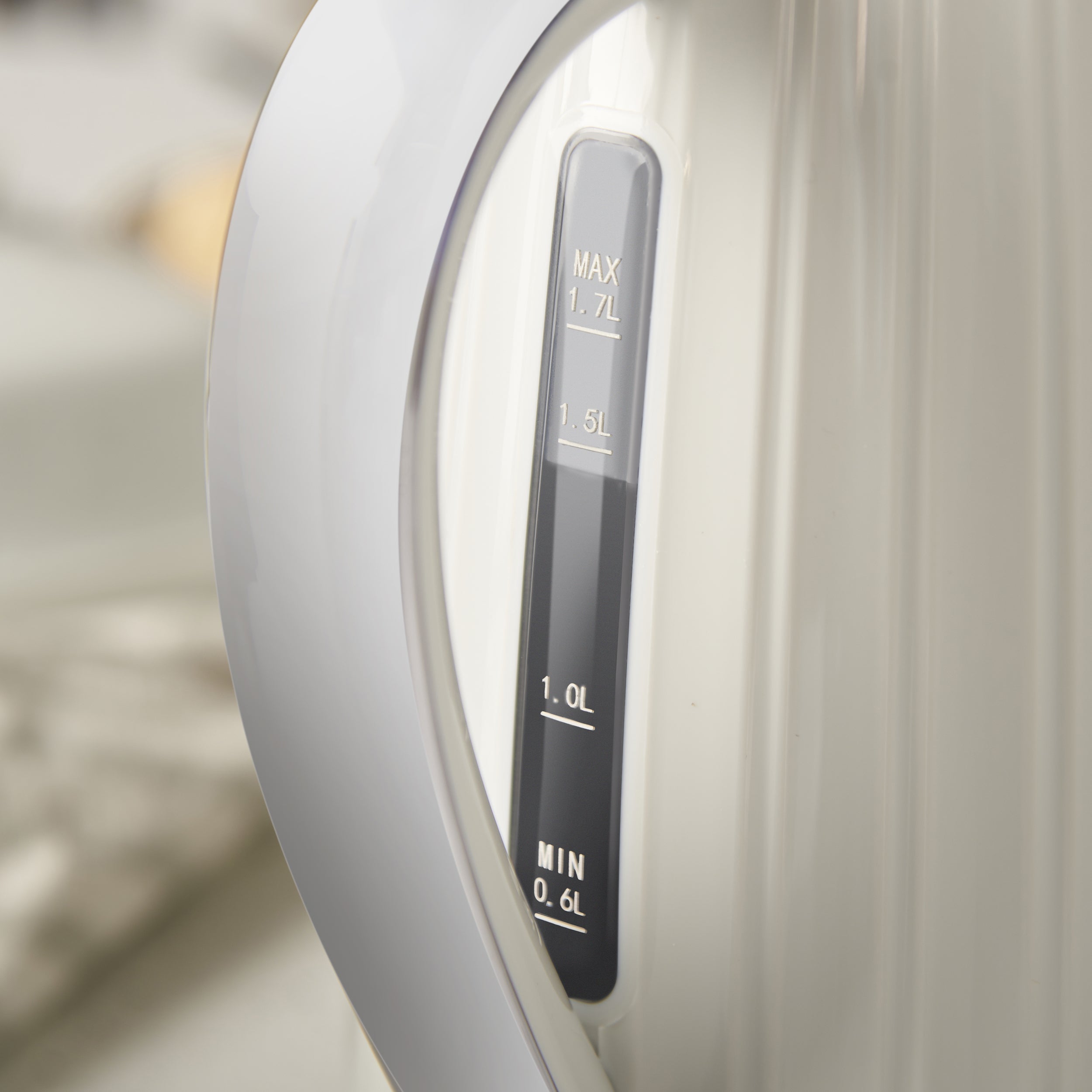 Flow 1.7L Kettle - White