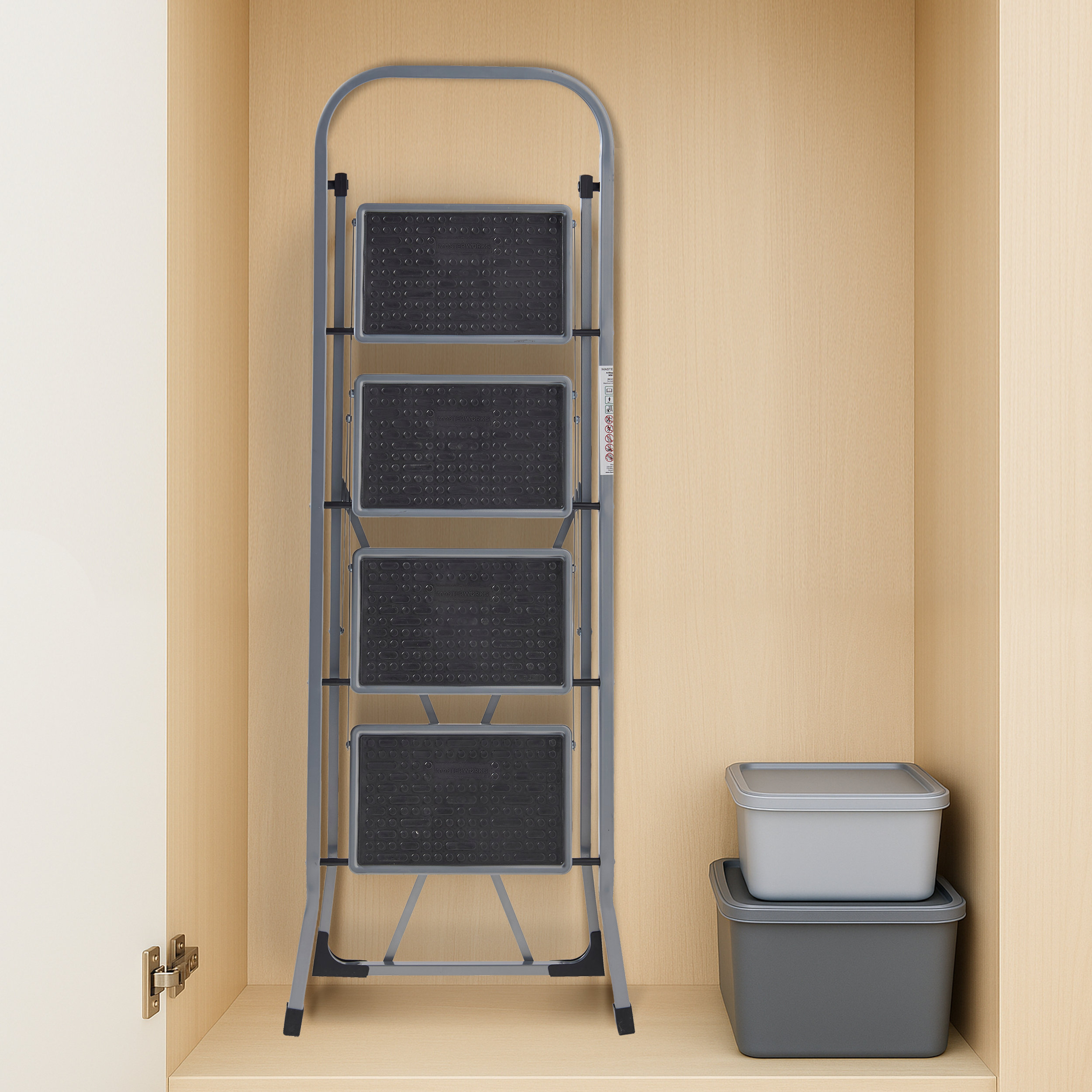 4 Step Steel Ladder