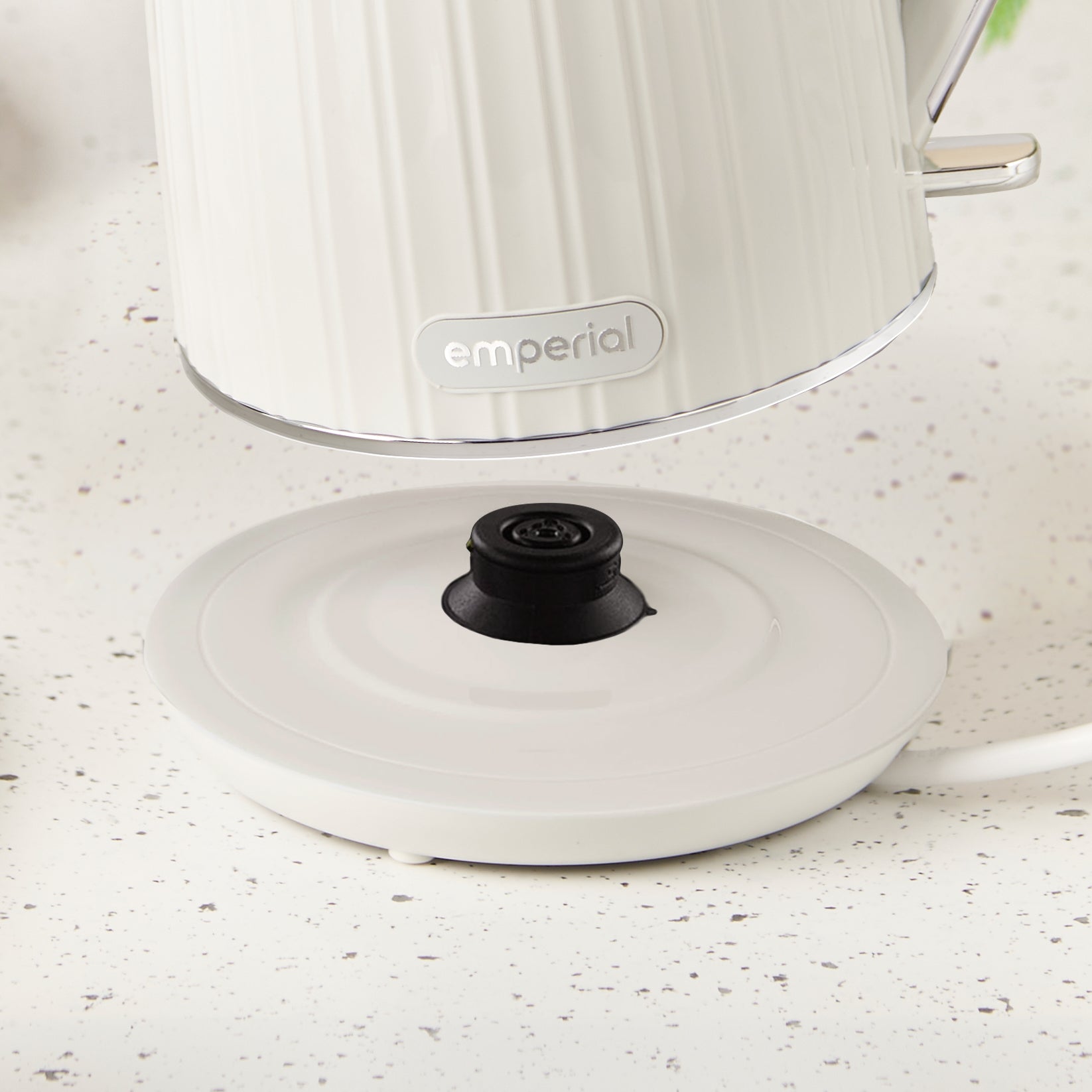 Flow 1.7L Kettle - White