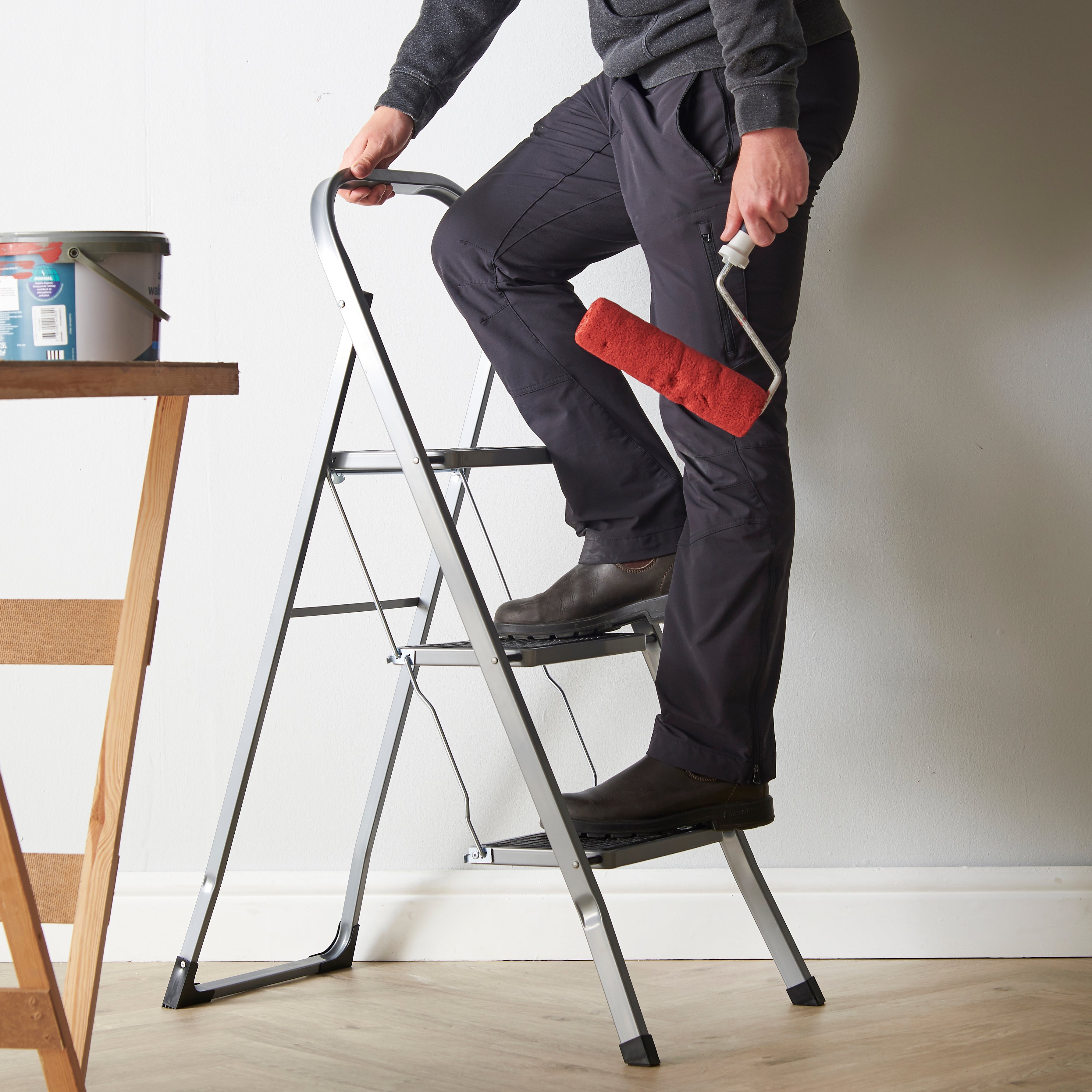 3 Step Steel Ladder