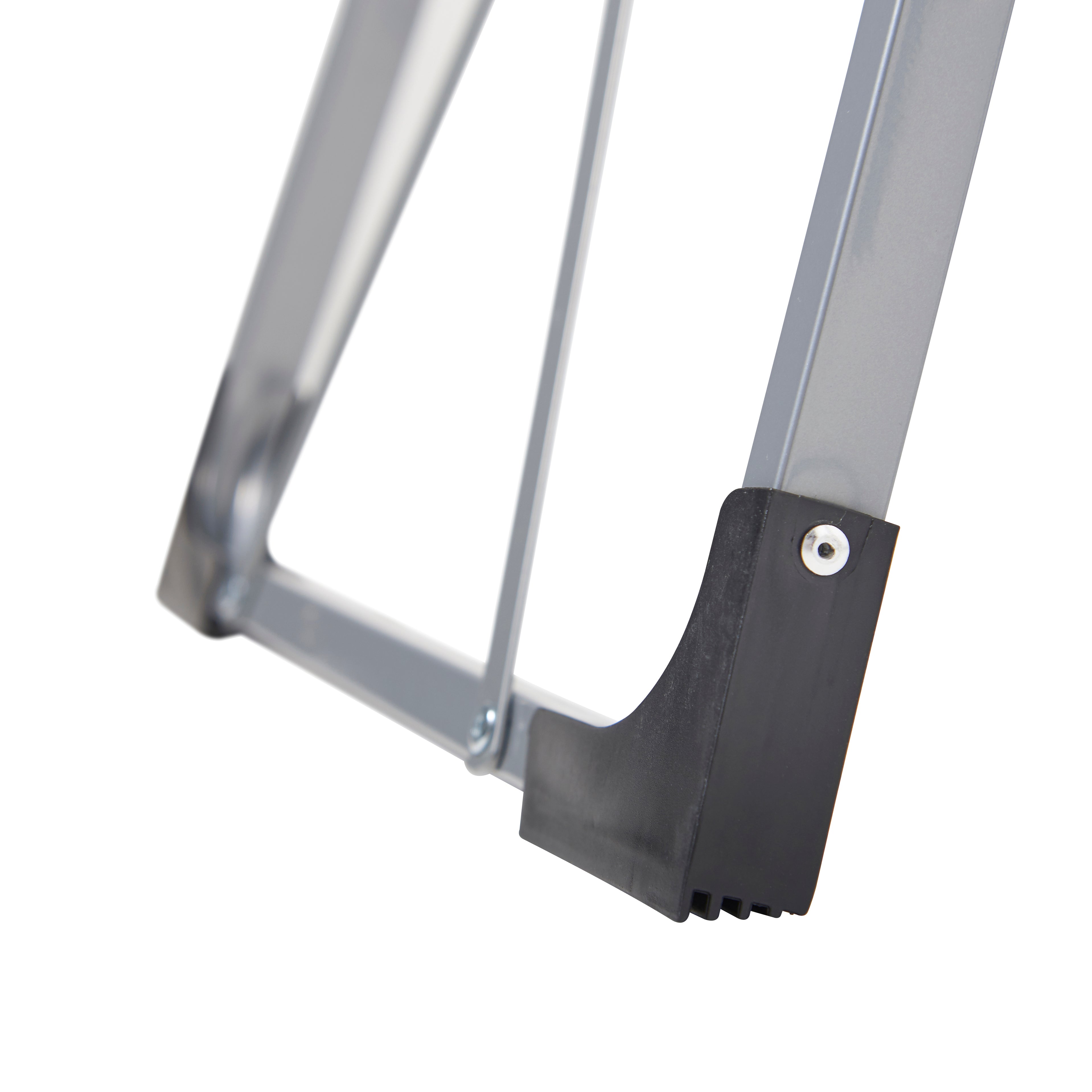 4 Step Steel Ladder